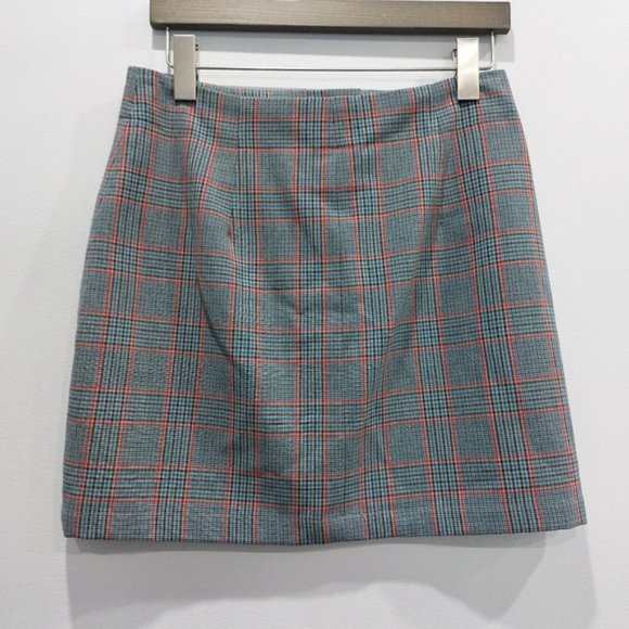 Aritzia Little Moon Plaid Mini Skirt - Picture 3 of 5